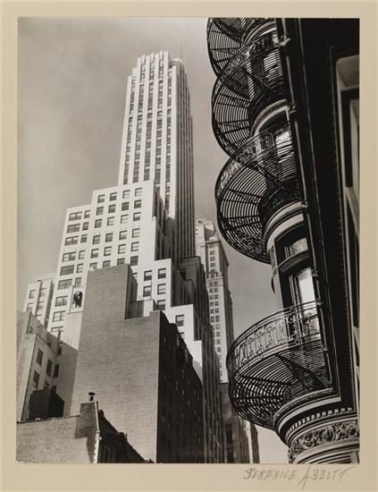 Berenice Abbott, Murray Hill Hotel: Spiral, New York, c. 1935, silver gelatin photograph, 19 1/2 in. x 15 1/4 in., Purchase, Scripps Collectors’ Circle, Scripps College 